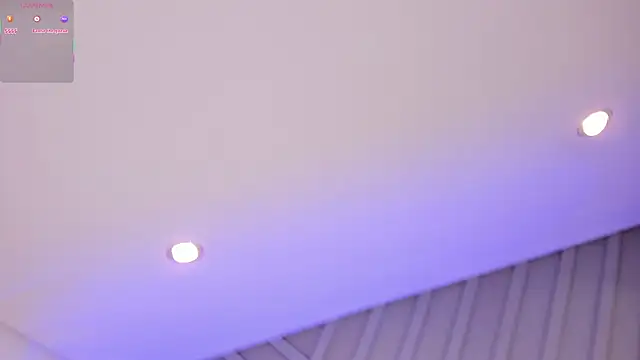 Adharamonroe webcam