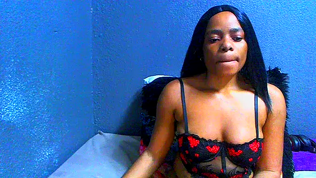SMALLBOOBSXX webcam