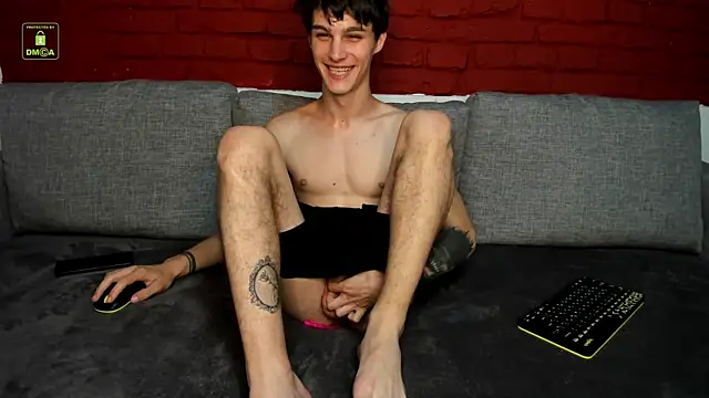 adam_porrter (M young) - Sexy oily Public cumwshow