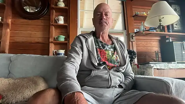 Guy__Grey webcam