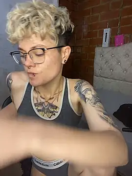 Megan-c webcam