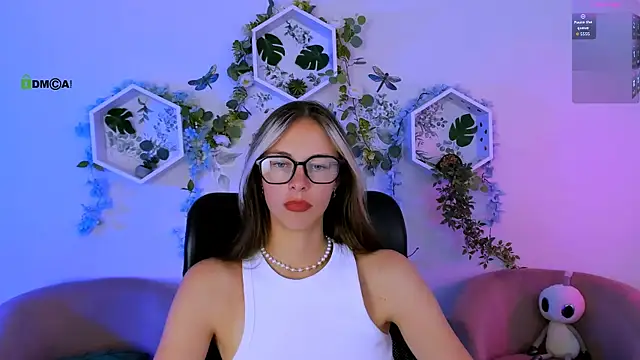 mia_mooon_ webcam