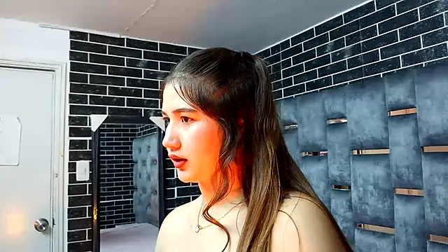 TaliaSkyx21 webcam