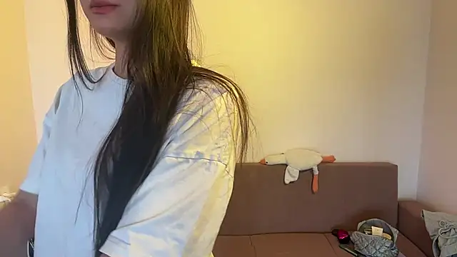 SabraMyra webcam