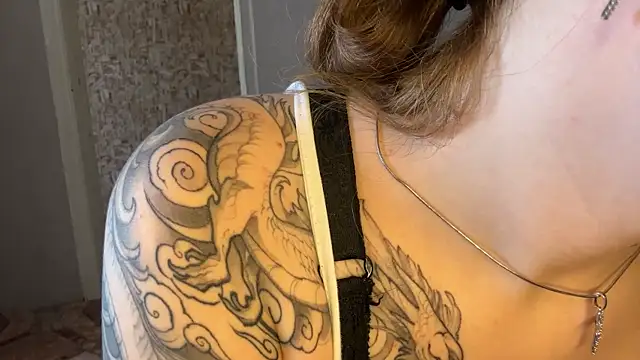 belly_belle webcam