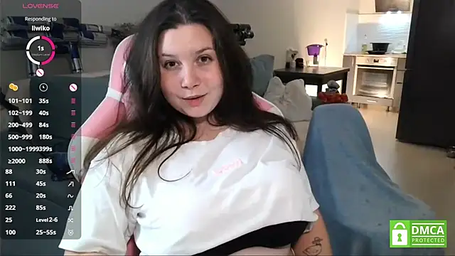 WhitneySimon webcam