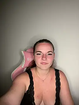 SecretSarah69 webcam