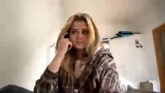 MiaRoika webcam