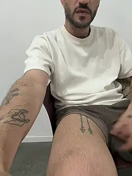 RealDeal2000xxx webcam