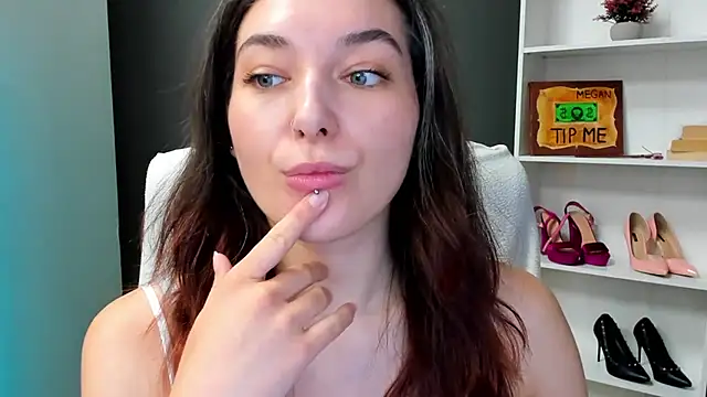 meagn_extasy - Meagn_Extasy's free webcam - UK Sex Cams