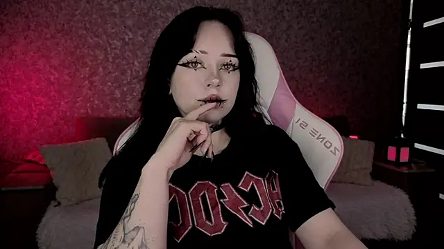 meowceline live webcam