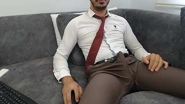 Naughtb0y webcam