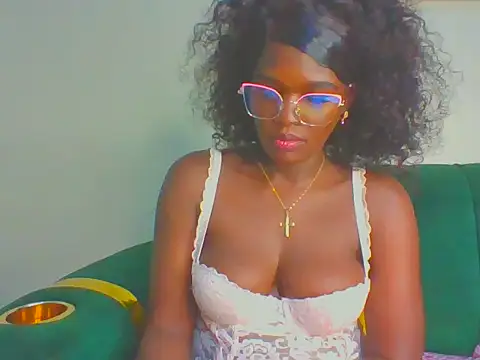 cutesmiling webcam