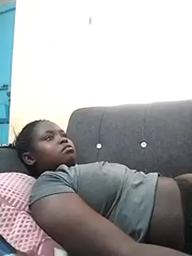 Sweetcecie01 webcam