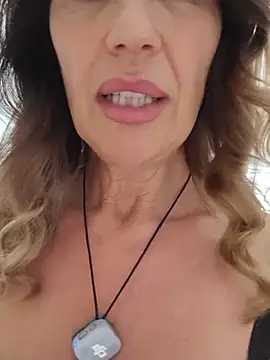 JasmineNoir2 webcam