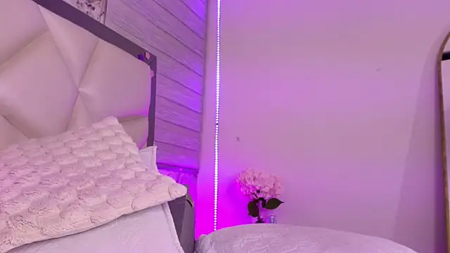 kendal_rossi webcam