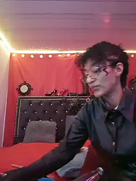AmelieMartinez webcam