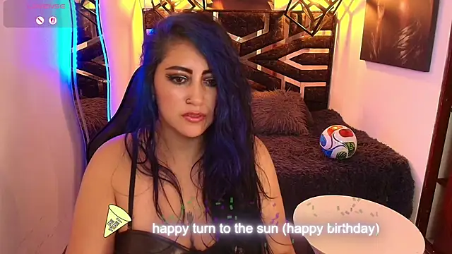 scarleth_blue webcam
