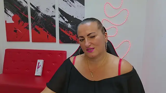 DianaMGG webcam