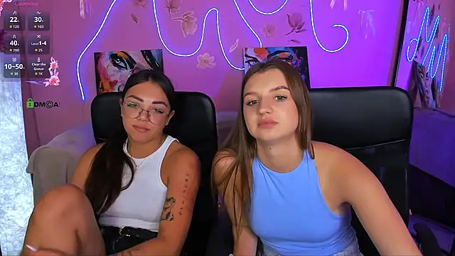 kiki_swan webcam