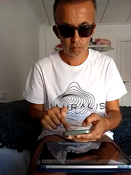 EmilioTaladdro webcam