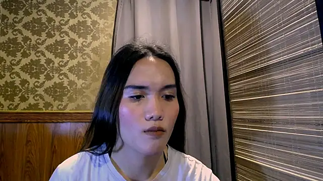 sexyasiancock_yllana live cam