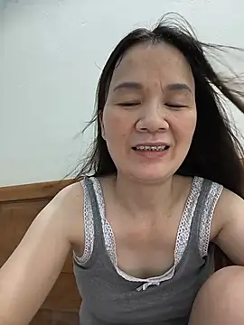 Lye_lovely webcam