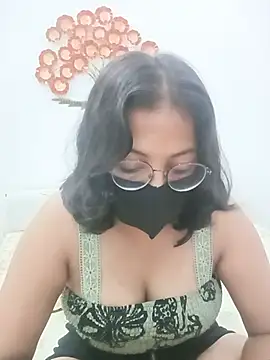 hottydisha webcam