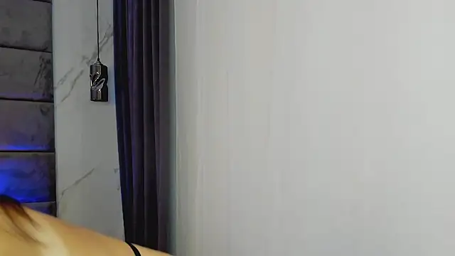 LunaSinn webcam