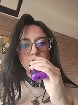Anny_Bonne webcam