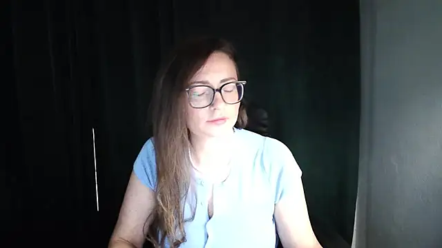 NoraMilf webcam