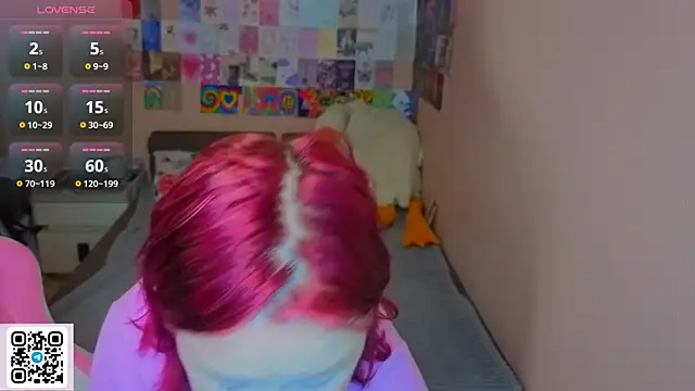 Mia_Moores webcam