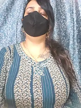 cute-tanvi webcam