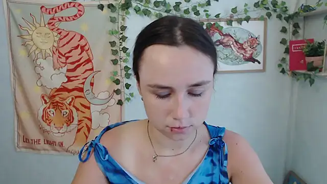 VeryVeryVeryShy_ webcam