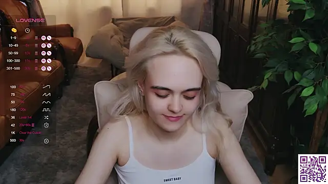 Oxcy_Secret webcam