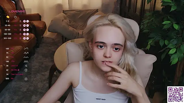 Oxcy_Secret webcam
