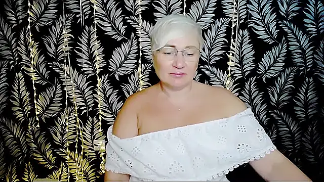 Olivia_playful live sex cam