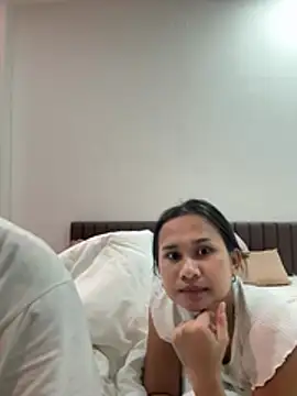 MayaKanchana webcam