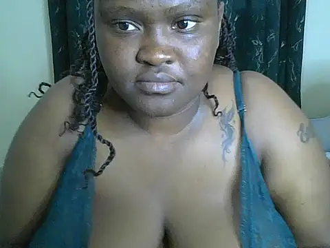 vanillapieh live cam on StripChat