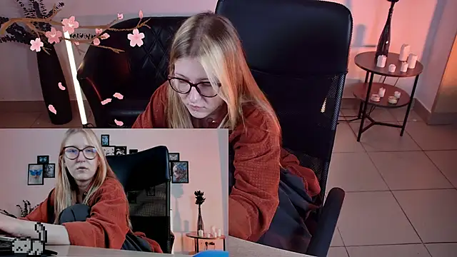 lanafitch webcam