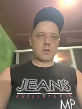 DanielOhCool webcam