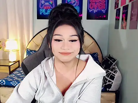 SexxyTsLoverr webcam
