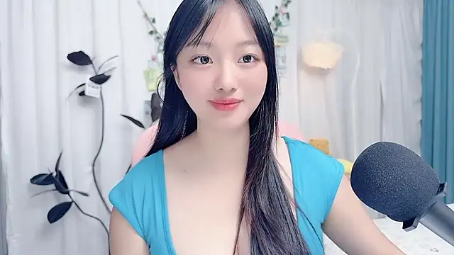 Winnie666999 webcam
