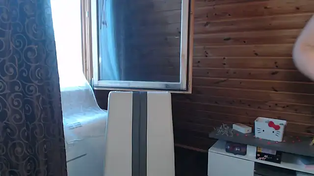 LaMadrina006 webcam
