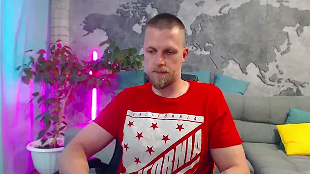 VikingChrisss live cam on StripChat