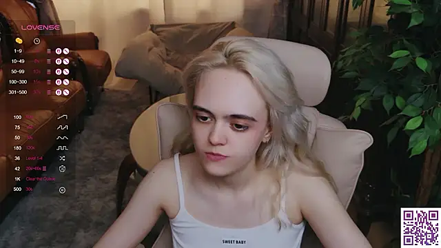 Oxcy_Secret webcam