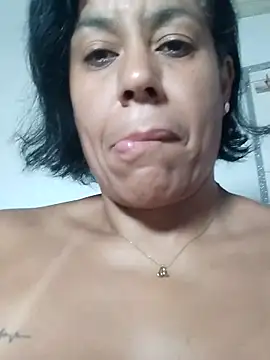 molly_newman6 (F milf) - Today my birthday Wet 😈🥳