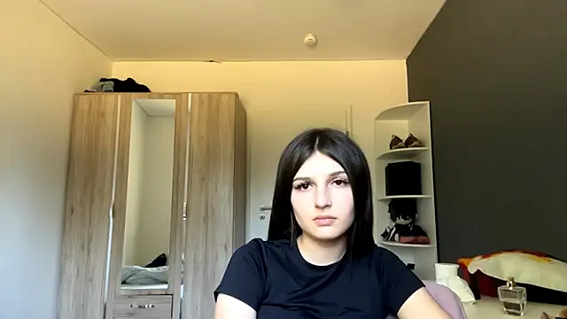 SpanishRooter webcam