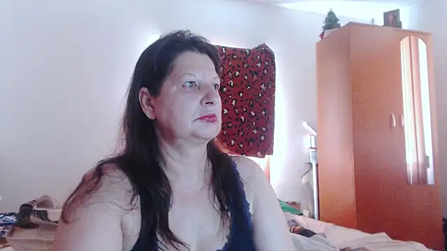ExtasyMature webcam