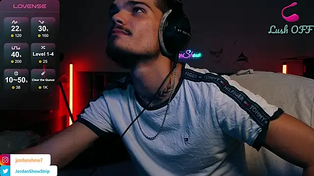 JordanShow live sex cam